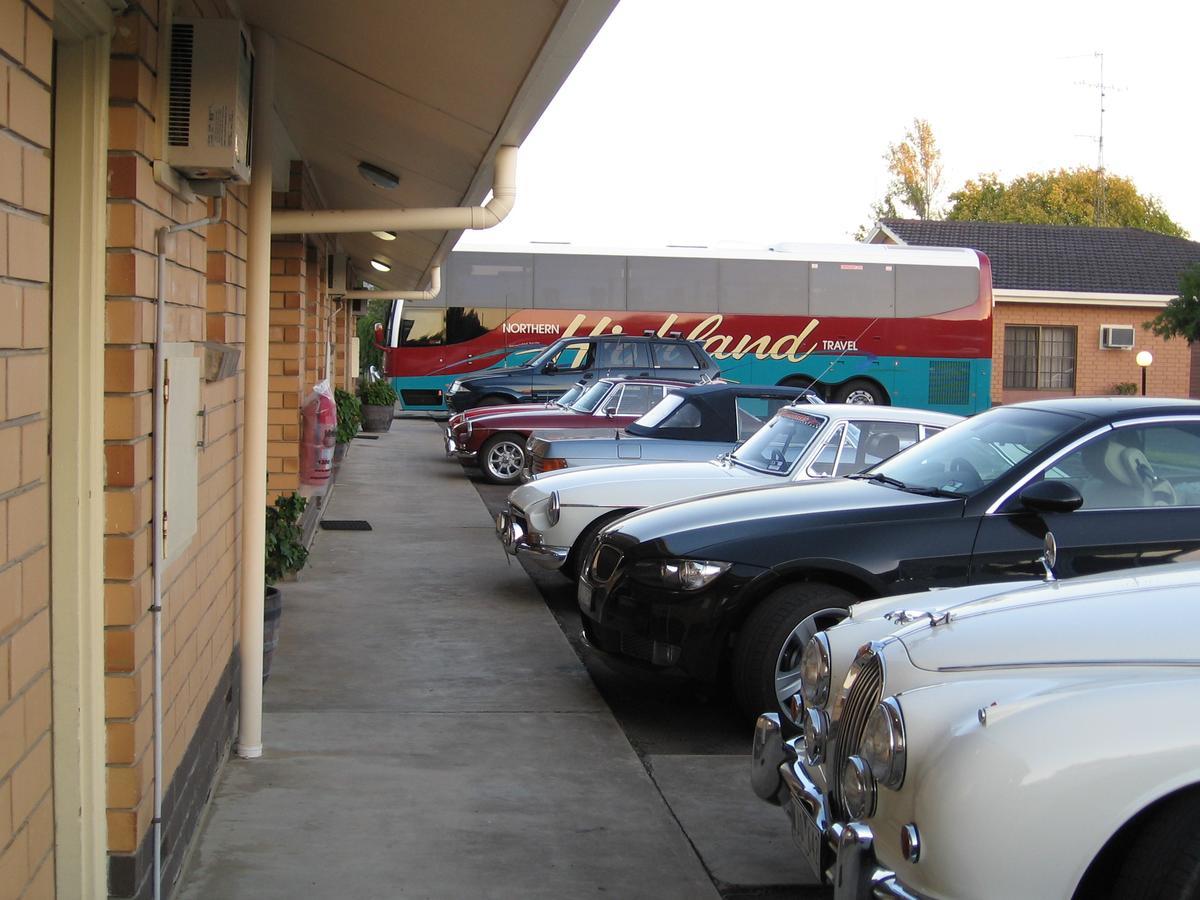 Bordertown Dukes Motorinn Exterior foto