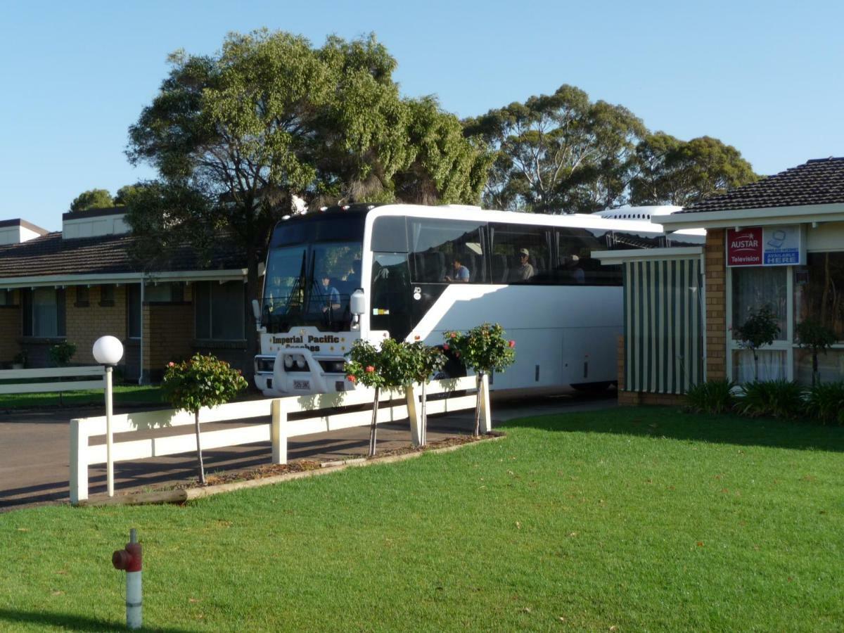 Bordertown Dukes Motorinn Exterior foto